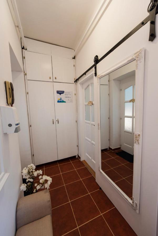 Heart Of Pecs Apartman Free Parking Exterior photo